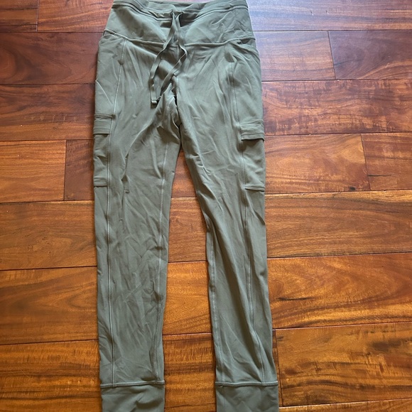 Athleta Pants - Athleta Sage Green Cargo Leggings SP